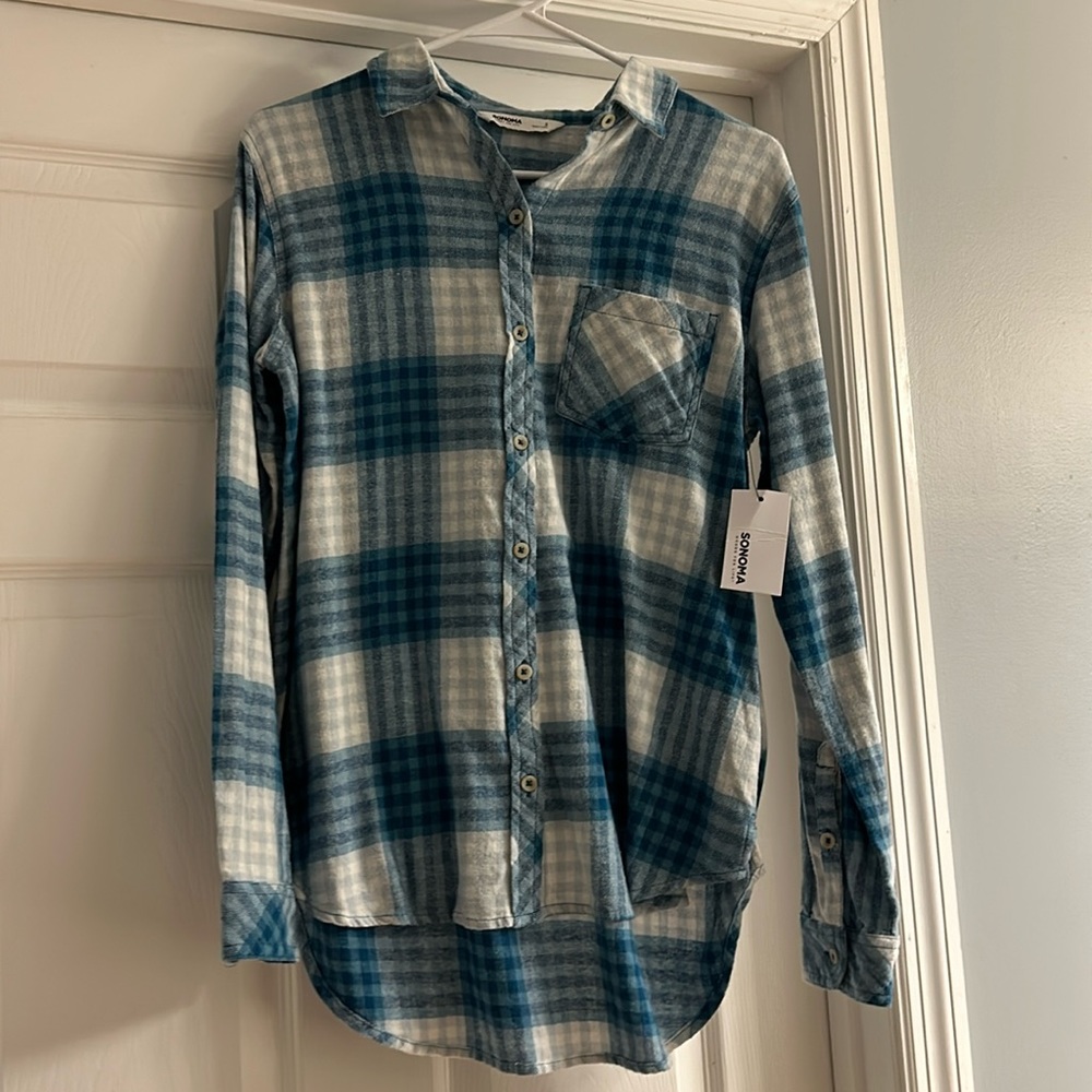 Women’s Sonoma brand new flannel. Size S.